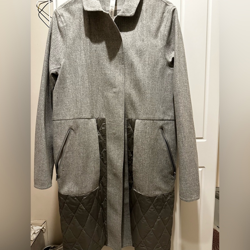 lululemon athletica Heather Gray Waterproof Wool Rain Jacket